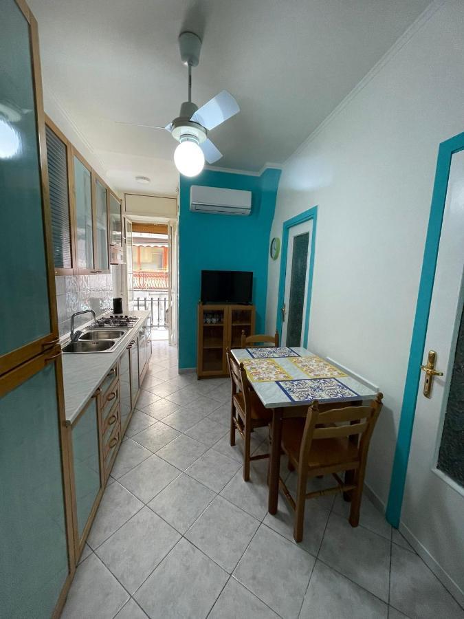 Casarella Nova Apartment Наполи Екстериор снимка
