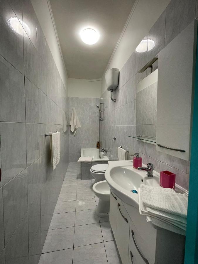 Casarella Nova Apartment Наполи Екстериор снимка